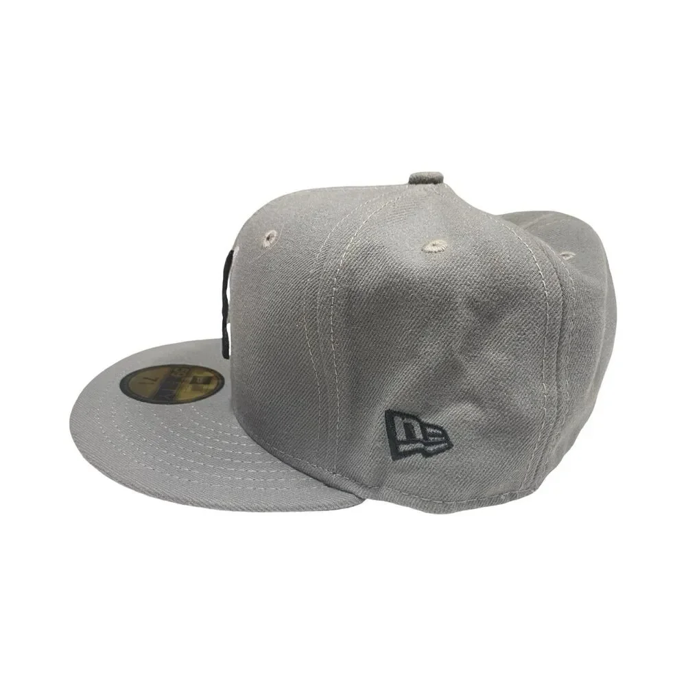 New Era 59Fifty Fitted Size 7 1/8 MLB Atlanta Braves Grey & Black Hat *READ